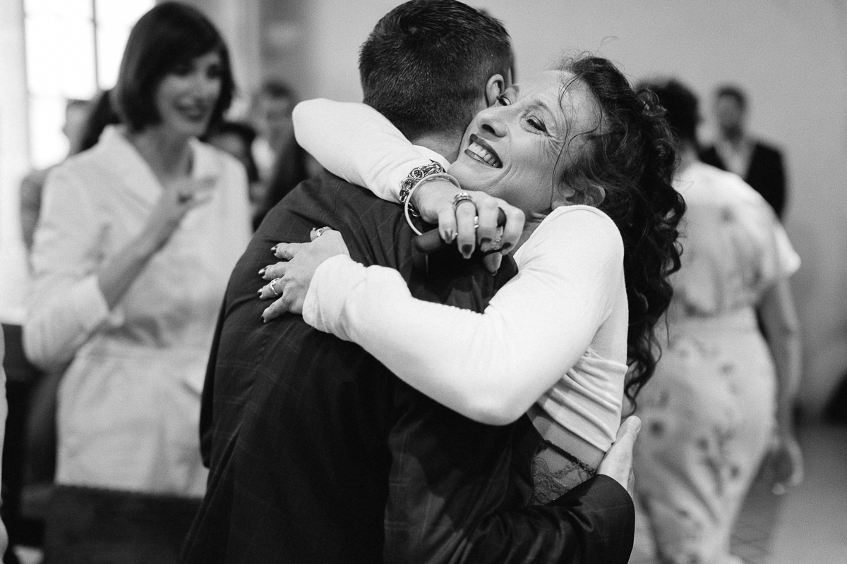 ernestine-et-sa-famille-wedding-and-life-photographer_arm-28