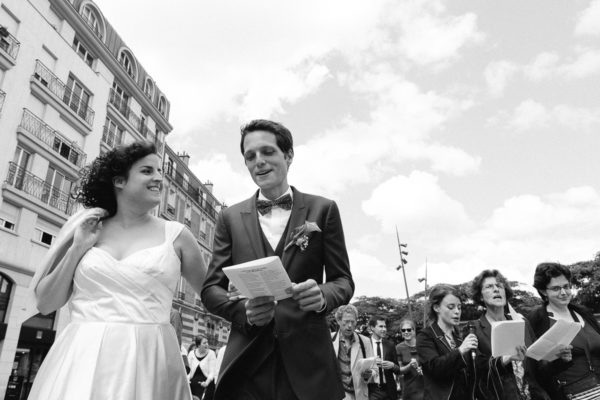 reportage de mariage sur une péniche à Boulogne - photographe de mariage a Issy les Moulineaux