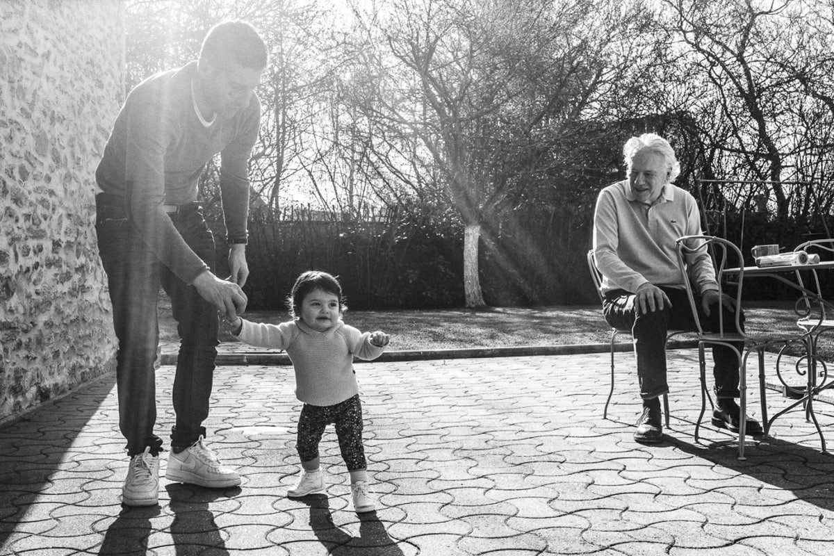 Ernestine-et-sa-famille-reportage-de-famille-paris_FP-28 ‣ Photographe de famille à l'approche documentaire pour vos évènements ou votre vie quotidienne, à Paris et dans toute la France Reportage de famille à Rambouillet dans les Yvelines