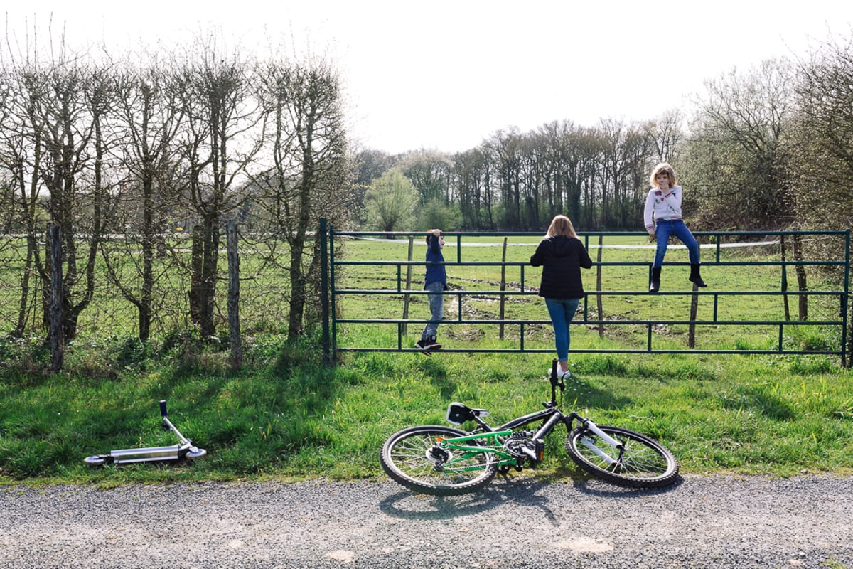 Ernestine-et-sa-famille-reportage-de-famille-paris_FP-35 ‣ Photographe de famille à l'approche documentaire pour vos évènements ou votre vie quotidienne, à Paris et dans toute la France Reportage de famille à Rambouillet dans les Yvelines