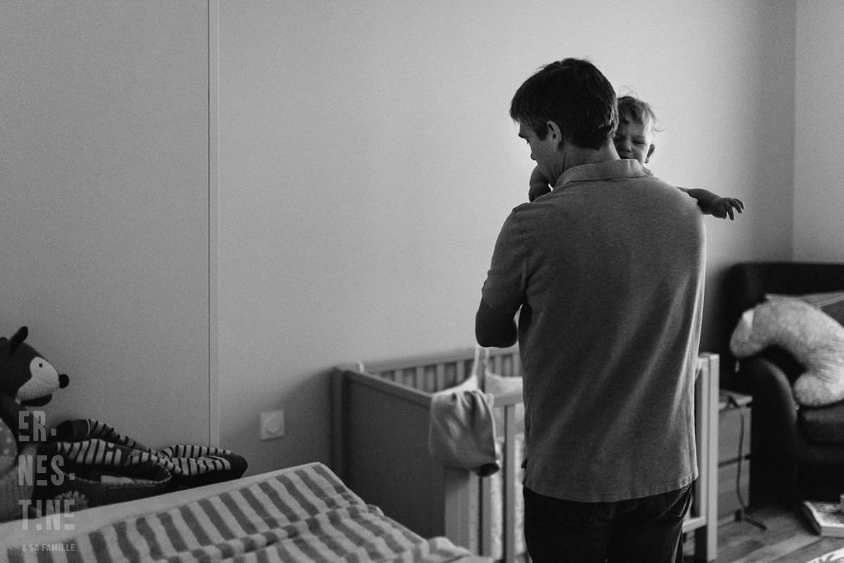 Ernestine-et-sa-famille-wedding and life photographer_-23 ‣ Photographe de famille à l'approche documentaire pour vos évènements ou votre vie quotidienne, à Paris et dans toute la France Reportage Documentaire de famille à Neuilly dans les Hauts-de-Seine