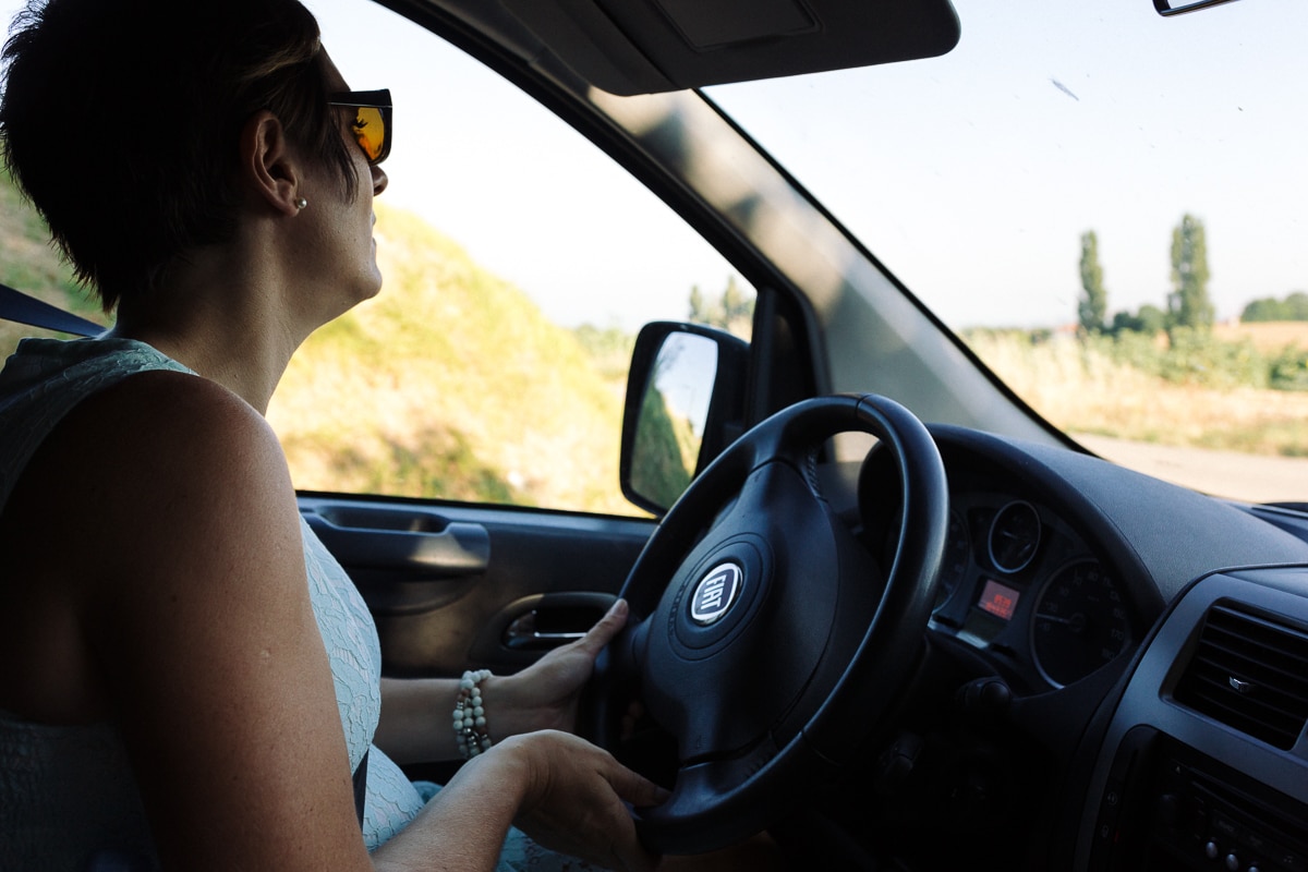 Ernestine-et-sa-famille-wedding and life photographer_MG-17 ‣ Photographe de famille à l'approche documentaire pour vos évènements ou votre vie quotidienne, à Paris et dans toute la France sur la route reportage de baptême dans la drome photographe de famille