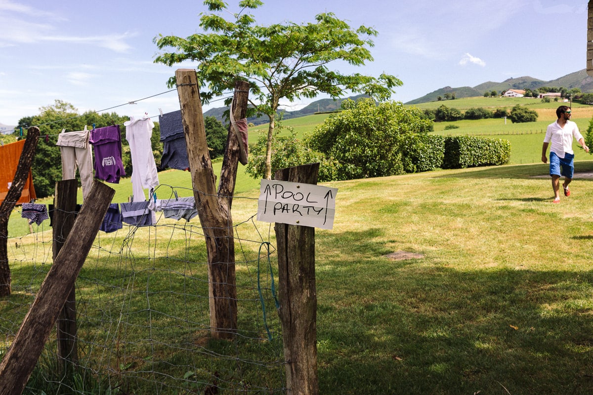 Mariage sur deux jours au Pays Basque - Pool party