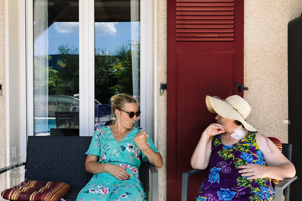 Ernestine-et-sa-famille-wedding and life photographer-11 ‣ Photographe de famille à l'approche documentaire pour vos évènements ou votre vie quotidienne, à Paris et dans toute la France reportage documentaire de famille à Besançon par Ernestine et sa famille