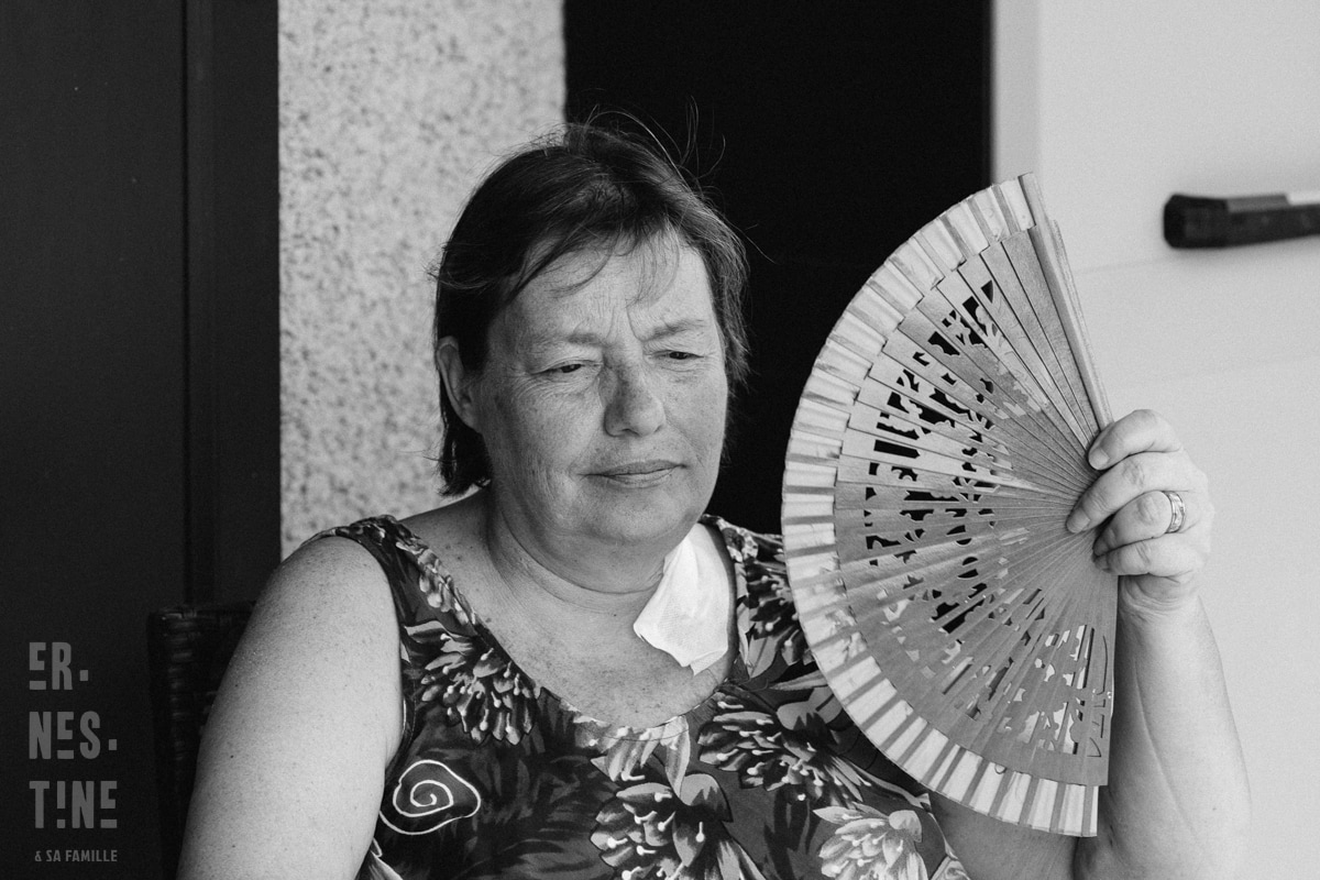 Ernestine-et-sa-famille-wedding and life photographer-22 ‣ Photographe de famille à l'approche documentaire pour vos évènements ou votre vie quotidienne, à Paris et dans toute la France reportage documentaire de famille à Besançon par Ernestine et sa famille