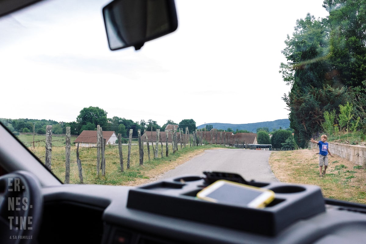 Ernestine-et-sa-famille-wedding and life photographer-38 ‣ Photographe de famille à l'approche documentaire pour vos évènements ou votre vie quotidienne, à Paris et dans toute la France reportage documentaire de famille à Besançon par Ernestine et sa famille