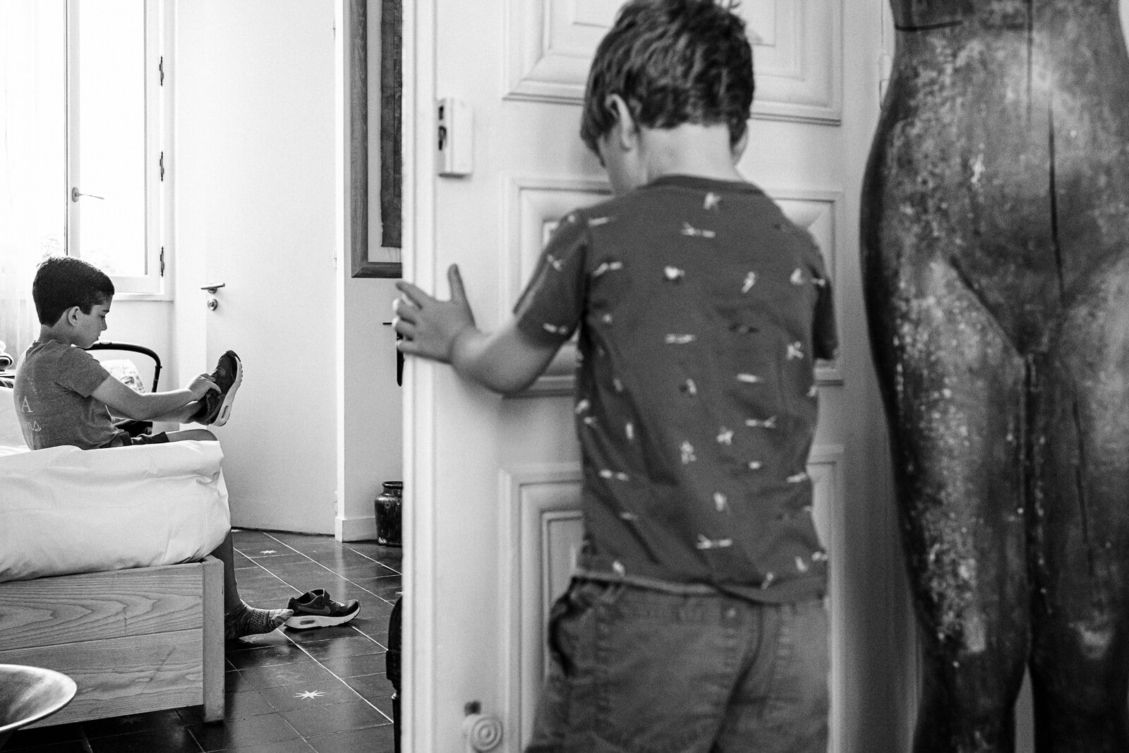 Un reportage photo de famille d'Une famille américaine en vacances à Paris, St Michel