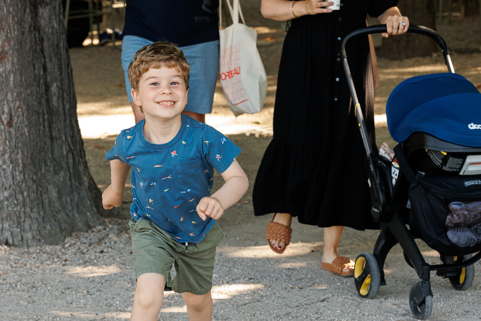 reportage photo Piquenique en famille au jardin du Luxembourg
