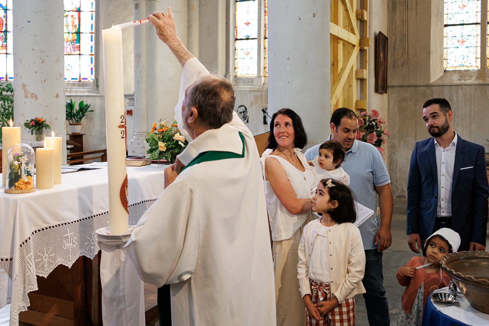 Ernestine-et-sa-famille-wedding and life photographer-29 ‣ Photographe de famille à l'approche documentaire pour vos évènements ou votre vie quotidienne, à Paris et dans toute la France Le reportage photo du baptême d'A. à Choisy Le Roi