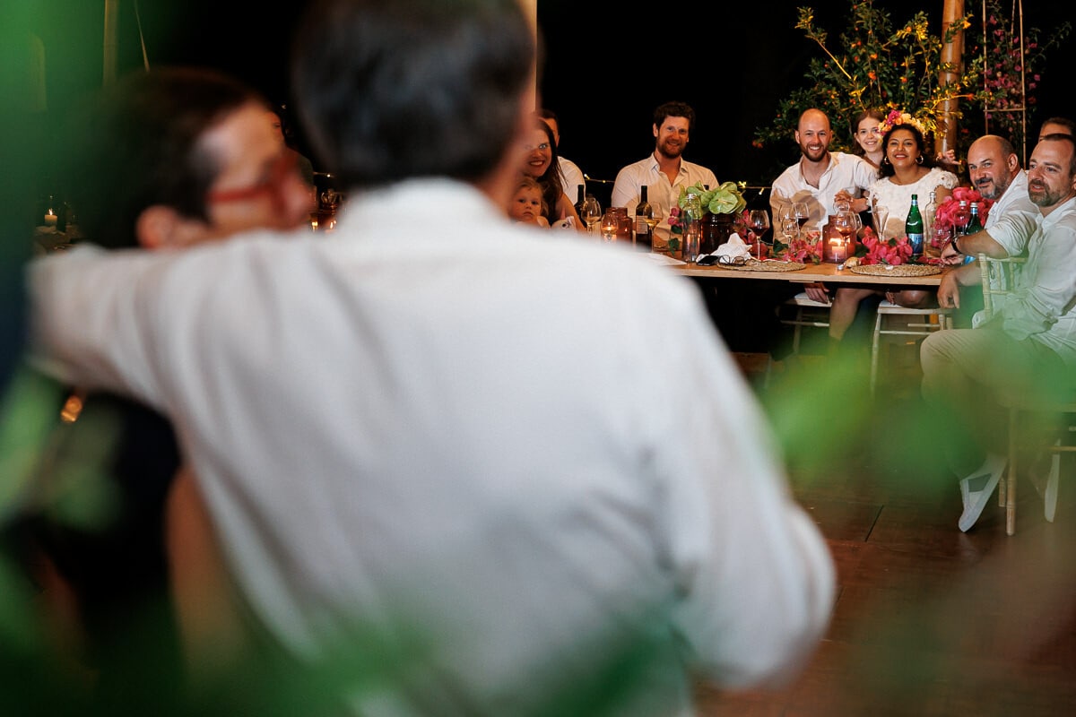Photographe de mariage à Uzes (30), reportage photo documentaire de mariage par Marine Poron