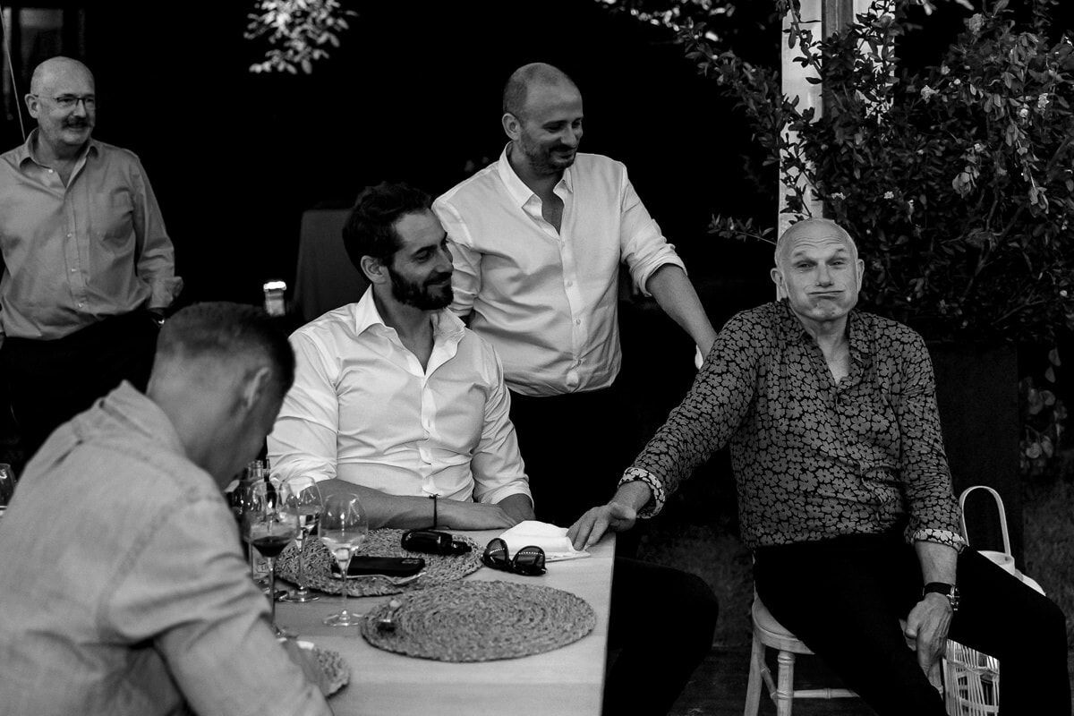 Photographe de mariage à Uzes (30), reportage photo documentaire de mariage par Marine Poron