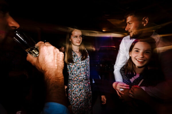 Photographe de mariage à Ville d'avray (92), reportage photo documentaire de mariage - la soirée