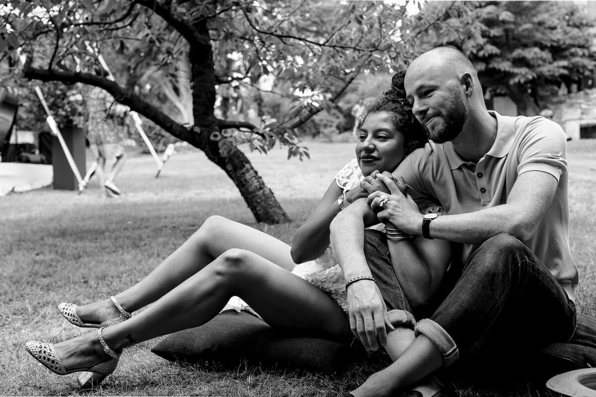 Photographe de mariage à Uzes (30), reportage photo documentaire de mariage par Marine Poron