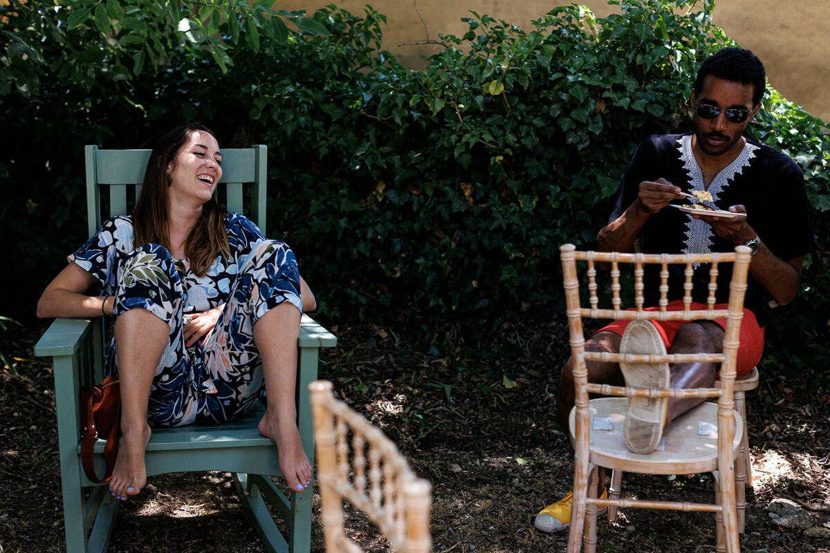 Photographe de mariage à Uzes (30), reportage photo documentaire de mariage par Marine Poron